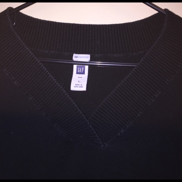 Gap Vneck sweater - Picture 2 of 2
