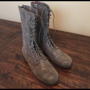 Madden Girl combat boot NWOT