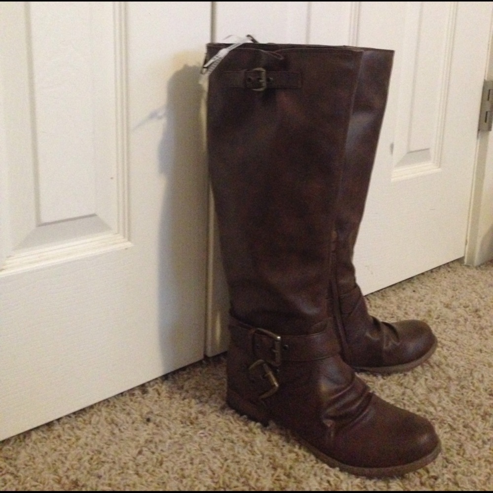 New brown boots