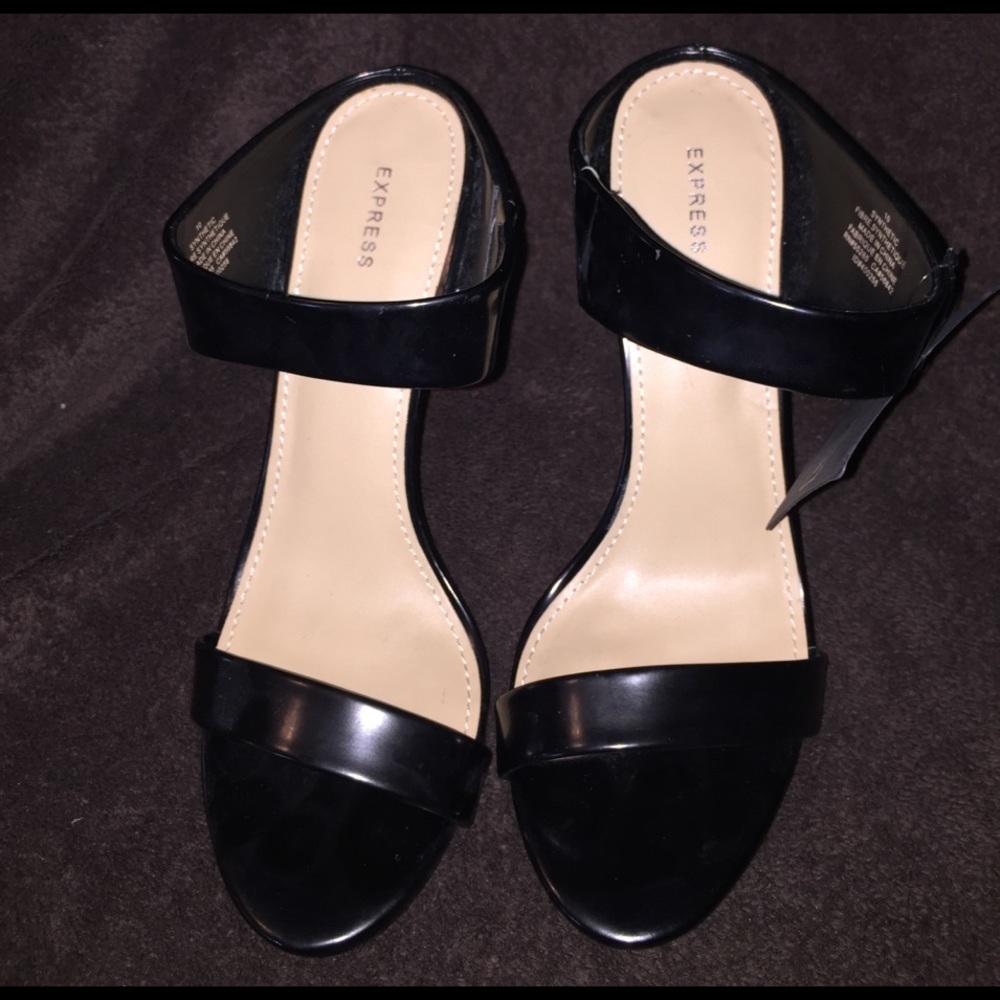 Express double strap sandals