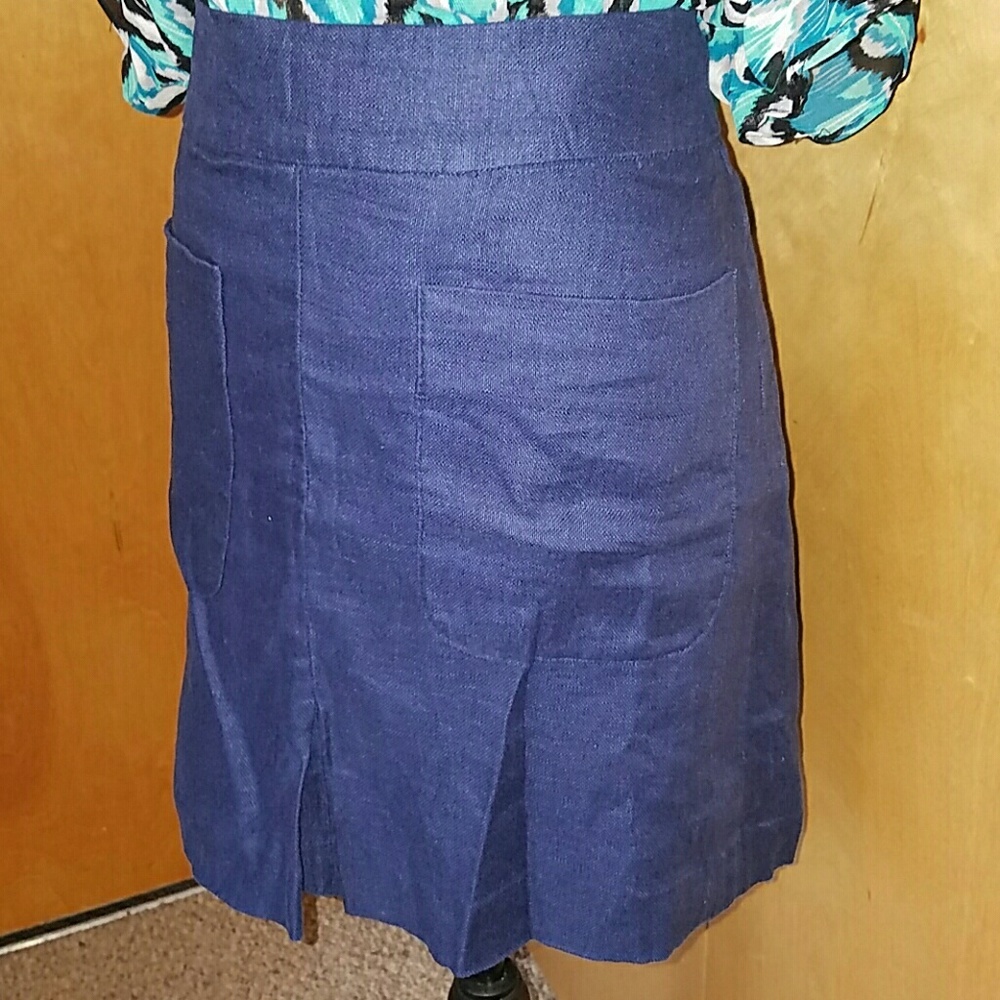 Front pocket Skirt
