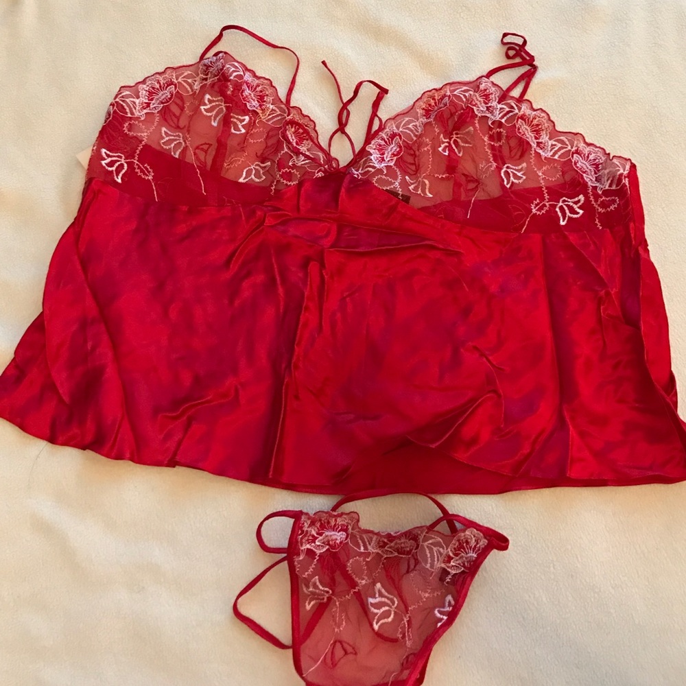 Magic Silk cami and thong set