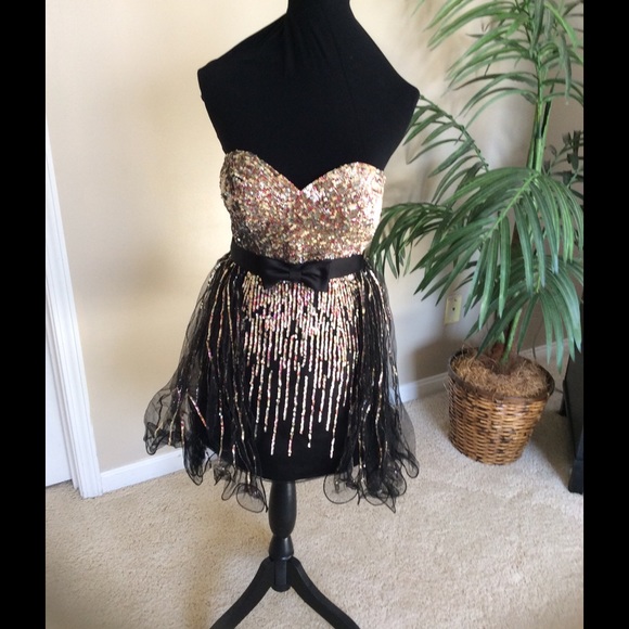 Terani Couture strapless black Gold sequence dress - Picture 2 of 4