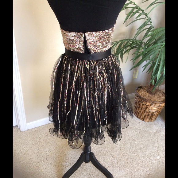 Terani Couture strapless black Gold sequence dress - Picture 3 of 4