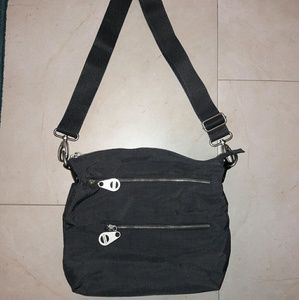 Baggallini grey gray pink crossbody bag purse