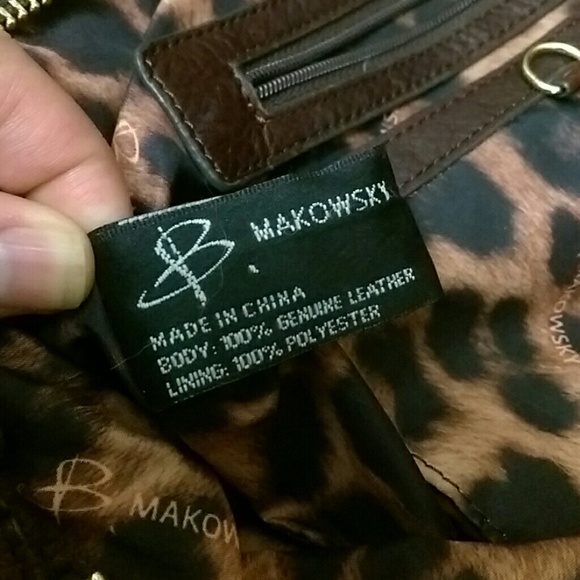 MAKE ME AN OFFER!! B. Makowsi - Picture 5 of 5