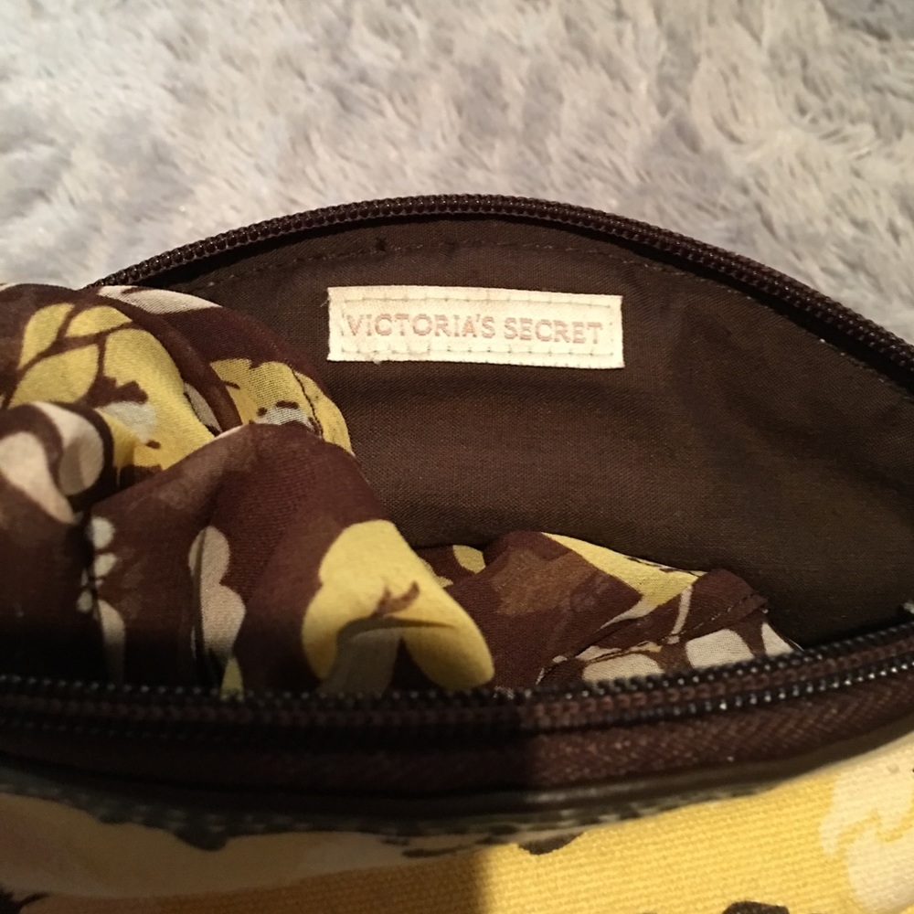 Vtg Vs Scarf/Case - image 6