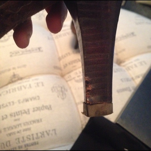 Kenneth Cole bronze and purple heels size 7 - Picture 4 of 4