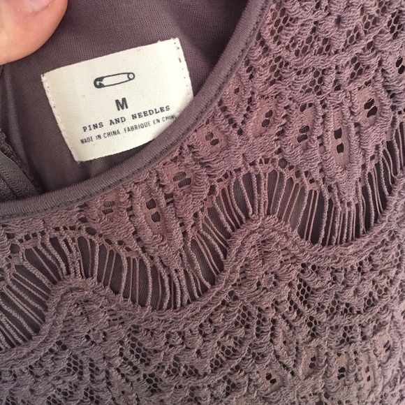 Gorgeous lightly used Pins and Needles Dress sz M - Picture 3 of 4