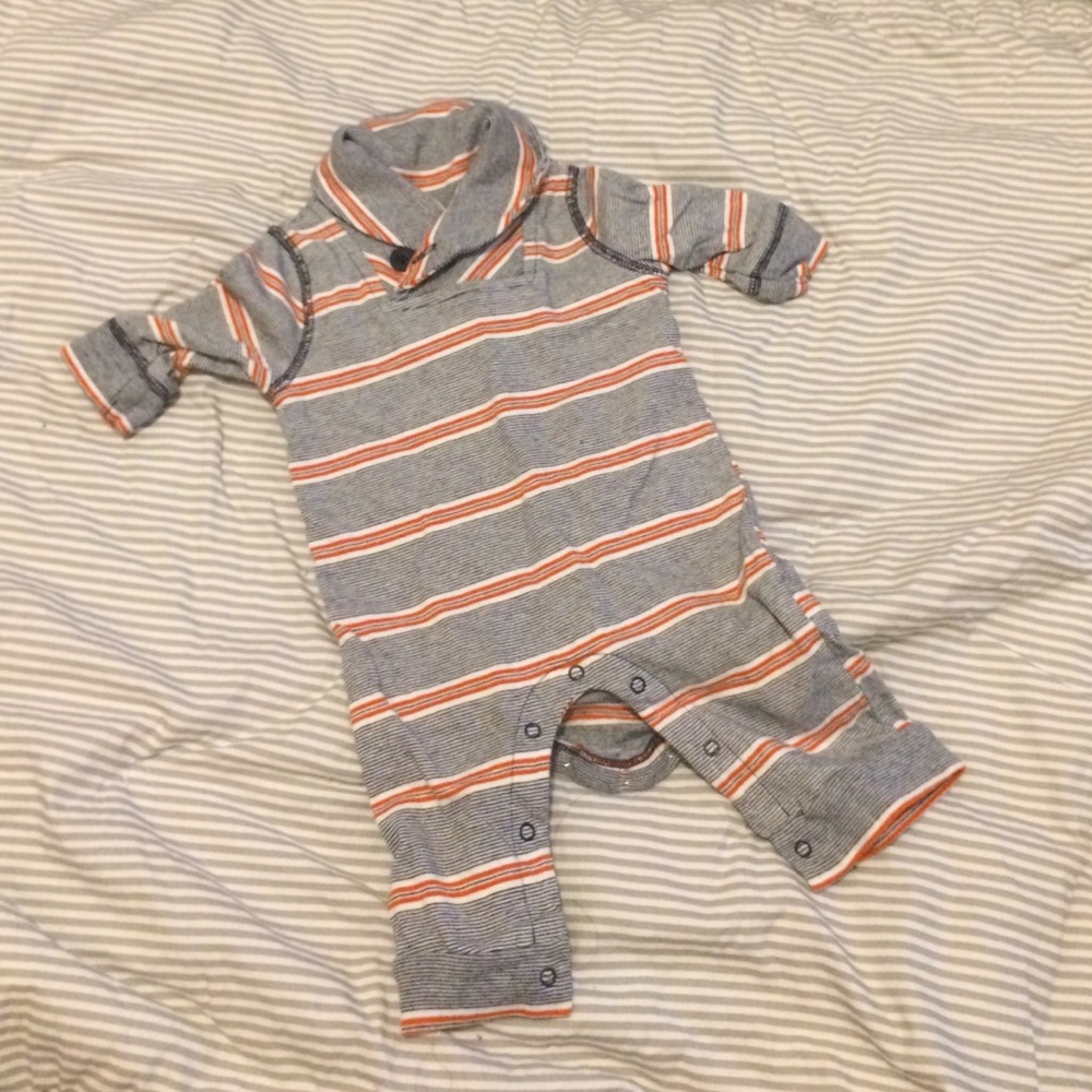 Old navy baby boy 1 piece