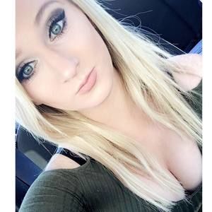 Meet your Posher, Carly