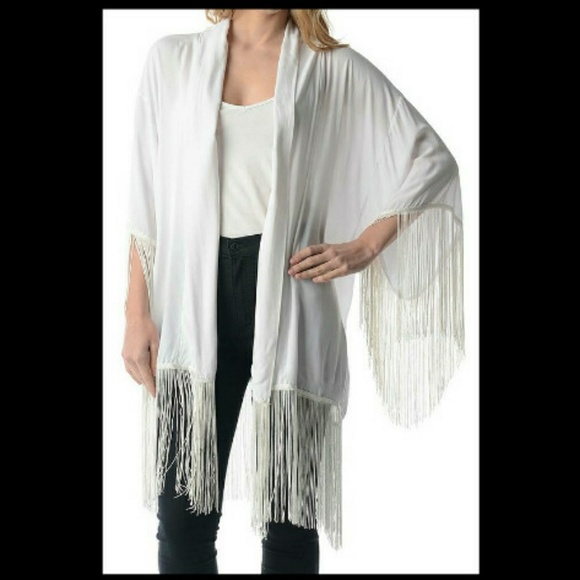 ‼️ CLEARANCE ‼️Fringe Steer Skull Kimono - Picture 2 of 5