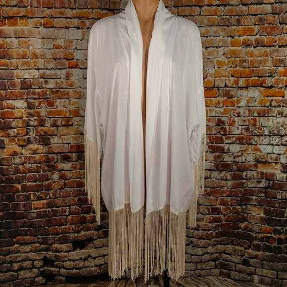 ‼️ CLEARANCE ‼️Fringe Steer Skull Kimono - Picture 4 of 5