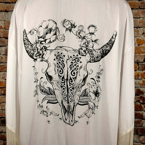‼️ CLEARANCE ‼️Fringe Steer Skull Kimono - Picture 5 of 5