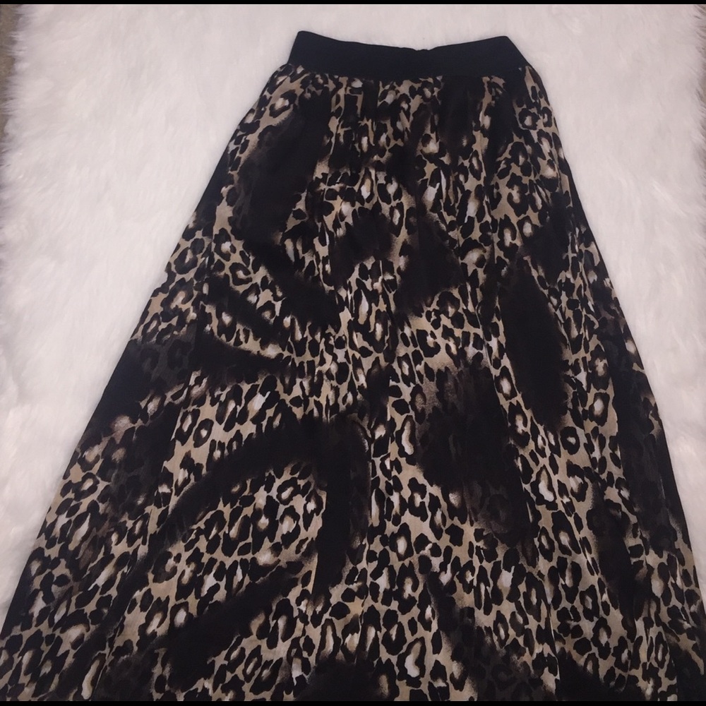 Cute bohemian style skirt