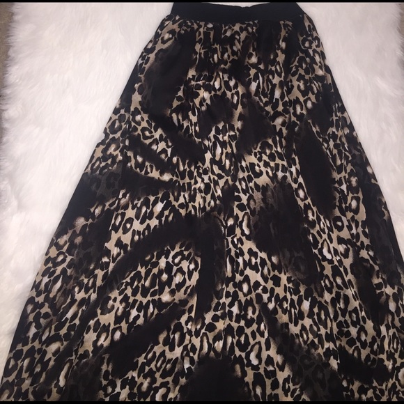 Cute bohemian style skirt - Picture 2 of 3