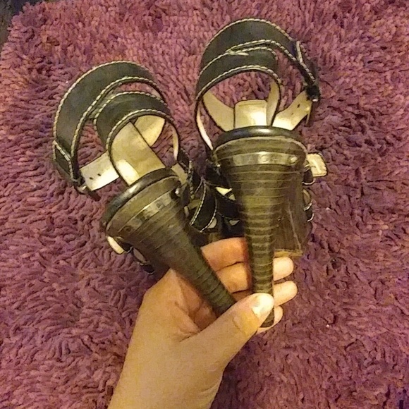 Coach Leather Cage Heels - Picture 3 of 4