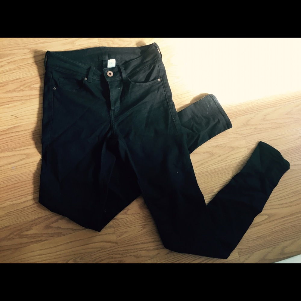 H&M black skinny jeans