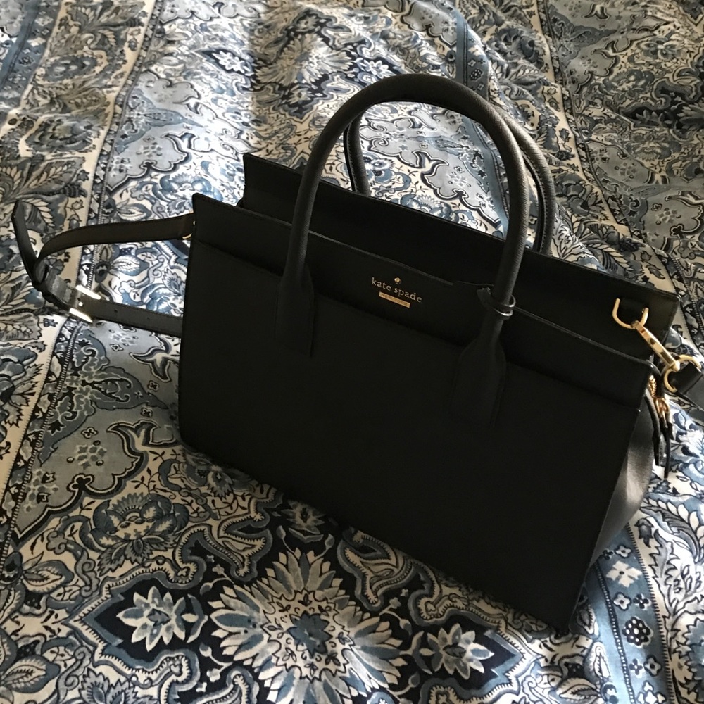 Never worn Kate Spade classic black purse
