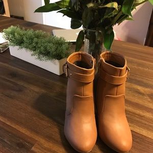 Used! Ankle booties with buckle