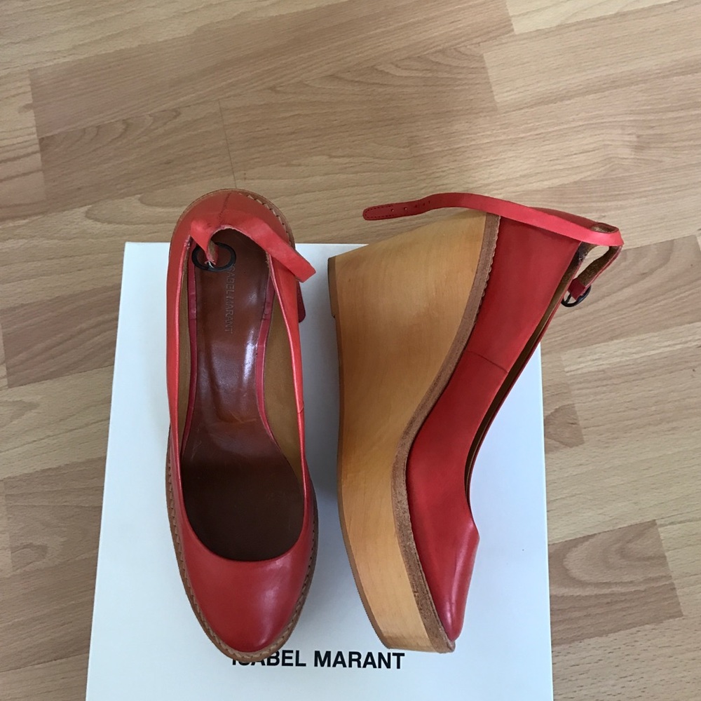 Isabel Marant Leather Pumps