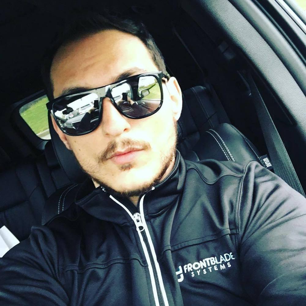 Meet your Posher, Michael