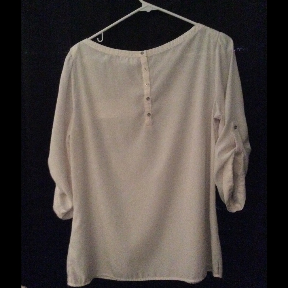 New York and Co. 100% polyester 3/4 length sleeve - Picture 2 of 5