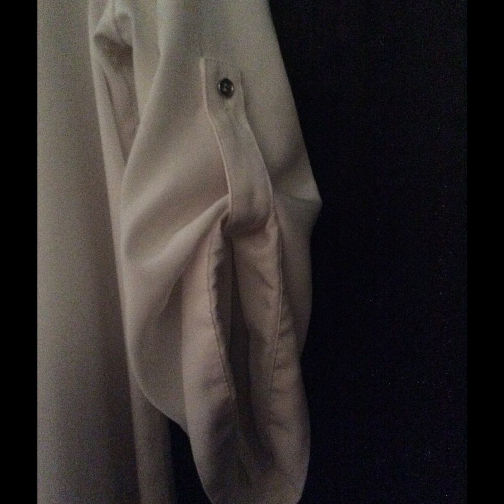 New York and Co. 100% polyester 3/4 length sleeve - Picture 5 of 5