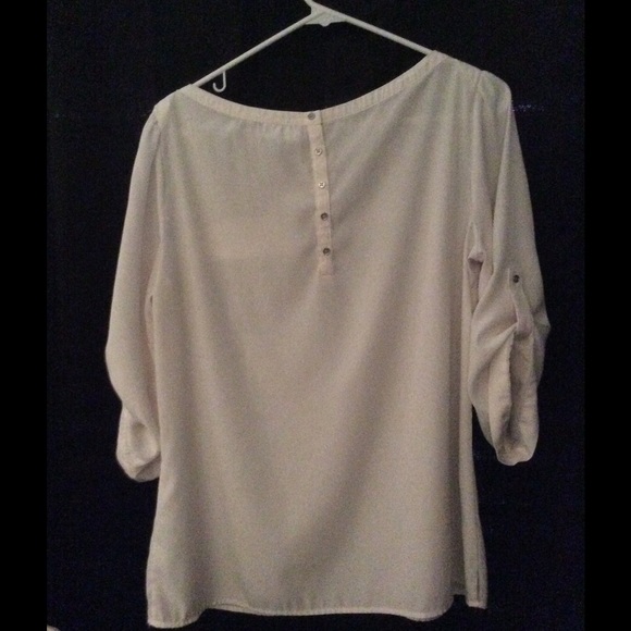 New York and Co. 100% polyester 3/4 length sleeve - Picture 2 of 5