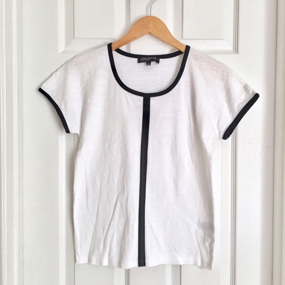 {Jones New York} Signature Cotton Dressy Tee - Picture 2 of 4