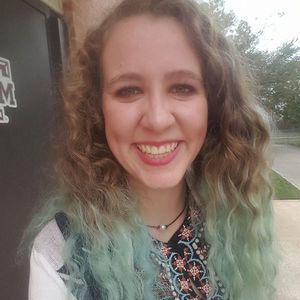 Meet your Posher, Stephanie