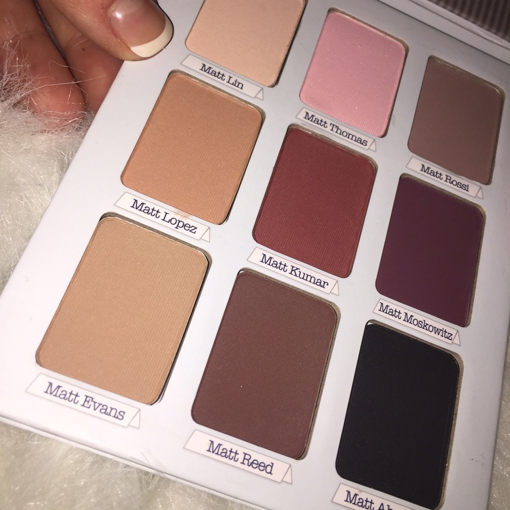 Meet Matt(e) Trimony Eyeshadow Pallet👁💞