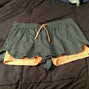 Champion 2XL athletic shorts