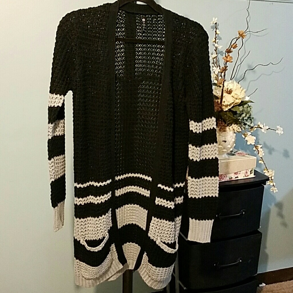 Black and gray long cardigan size M