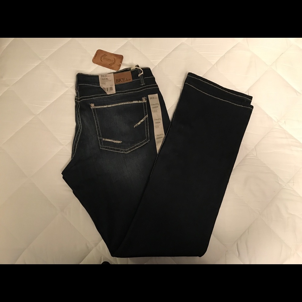Women's curvy BKE jeans