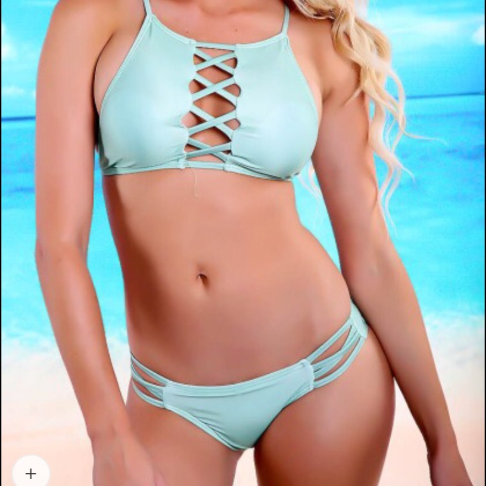 NWOT Mint Green Strappy Halter Bikini