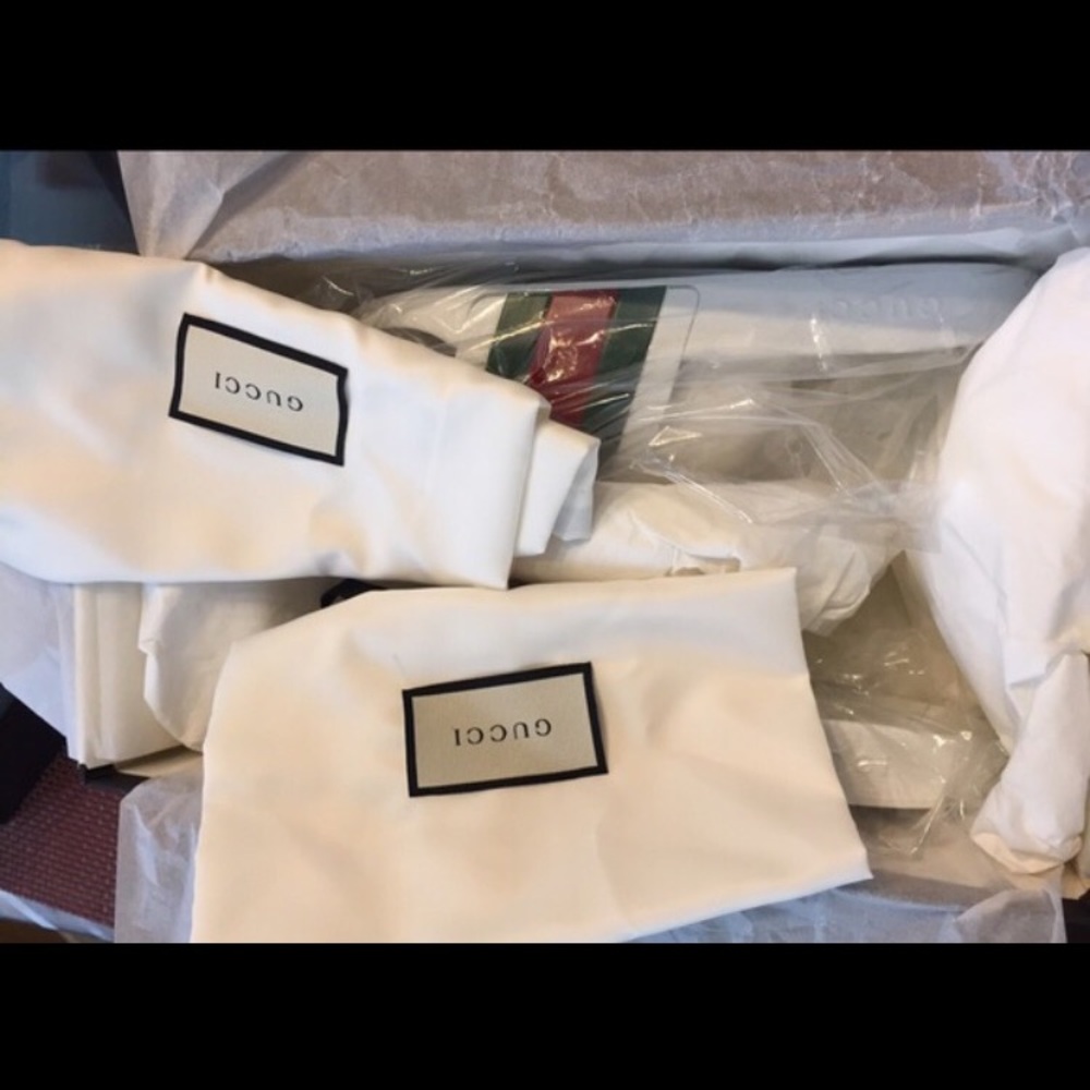 Gucci Slides - Picture 4 of 7