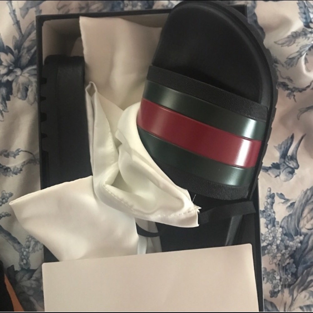 Gucci Slides - Picture 5 of 7