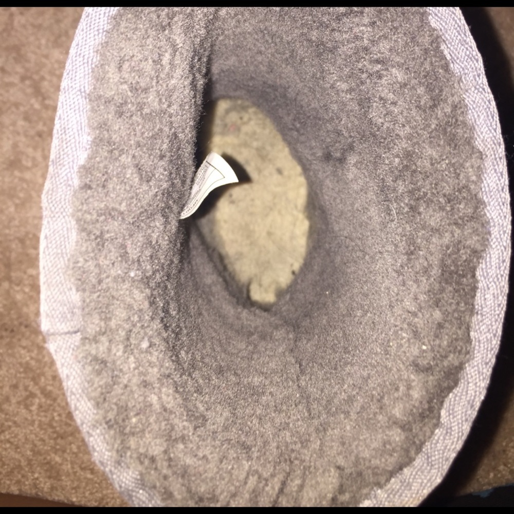 Ugg boot - Picture 4 of 4