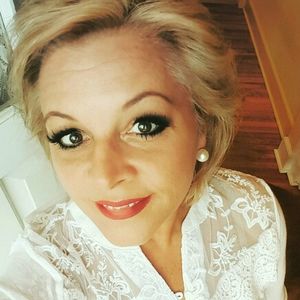 Meet your Posher, Cathy