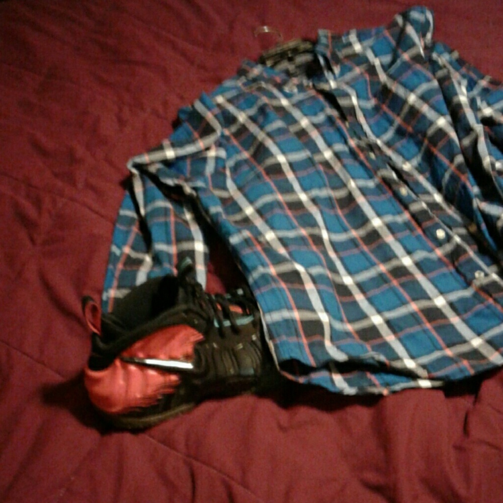 Mens button down - Picture 4 of 4