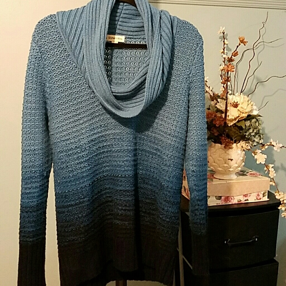 Blue ombre cowl neck sweater size XL