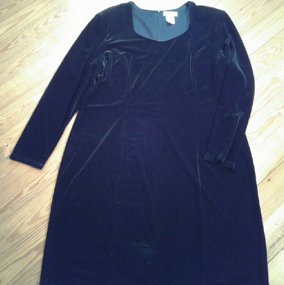 PLUS SIZE Worthington Black Velour Dress