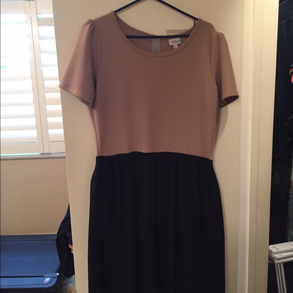 Lularoe Amelia EUC