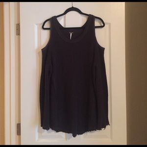 Free People open shoulder Sweater - NWOT navy