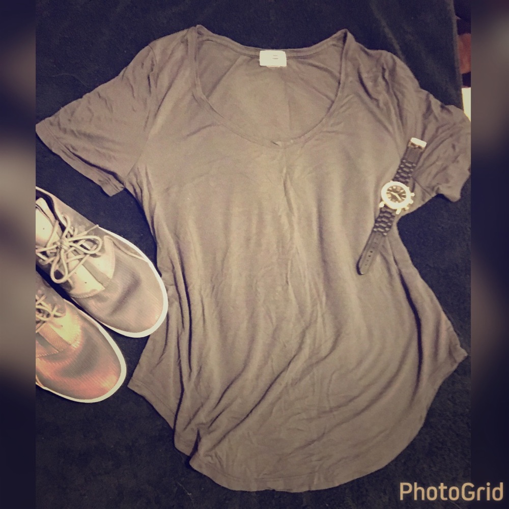 Grey shirt