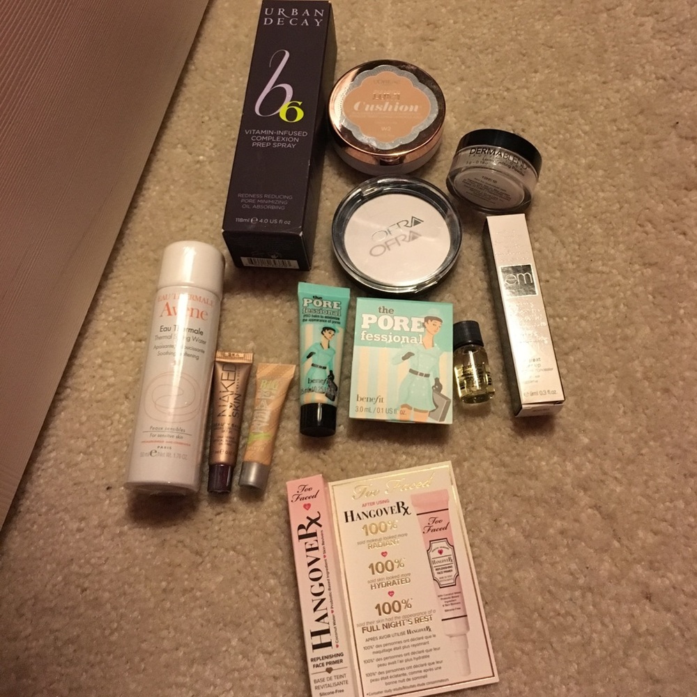 Face lot! Benefit too faced primer foundation