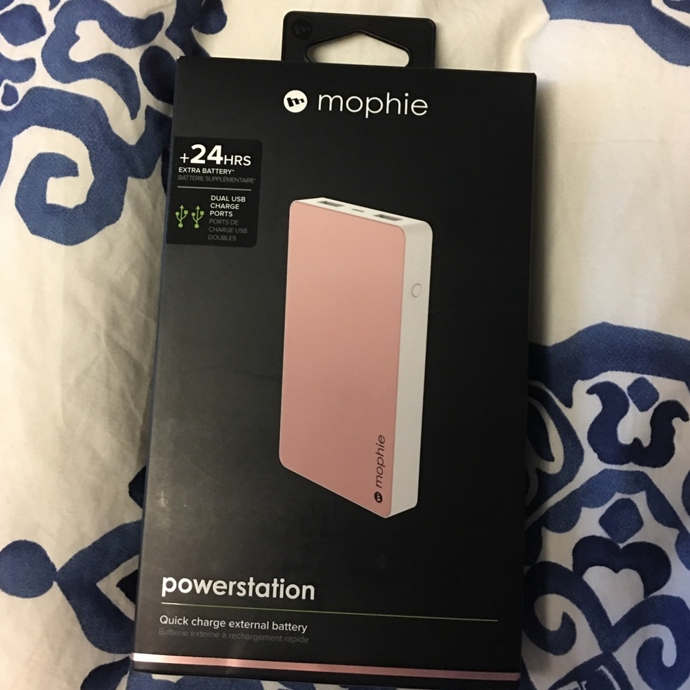 Mophie power station battery