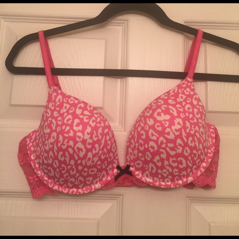 Victoria's Secret Pink Push-Up Bra