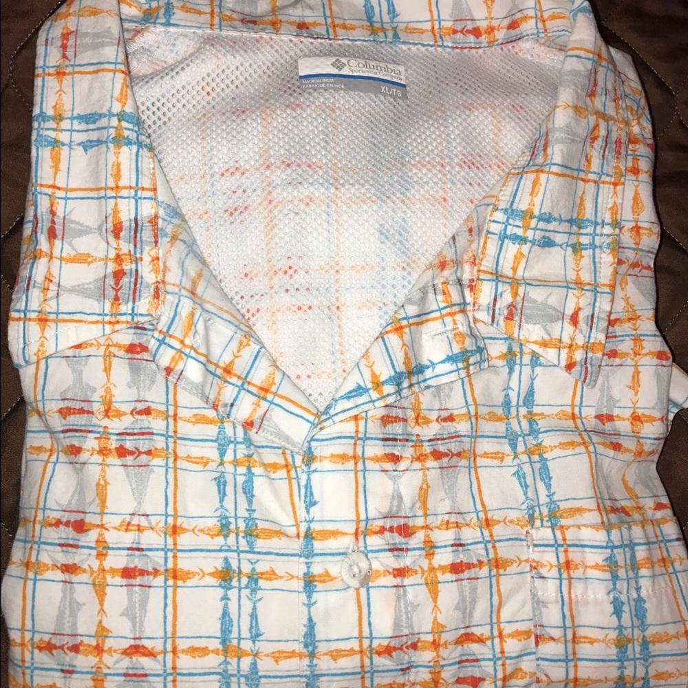 Magellan xl fishing shirt. Short sleeve